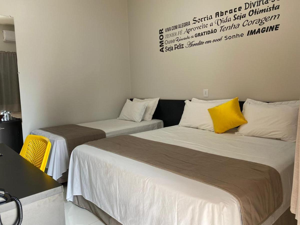 Rossi Hotel Comodoro Esterno foto