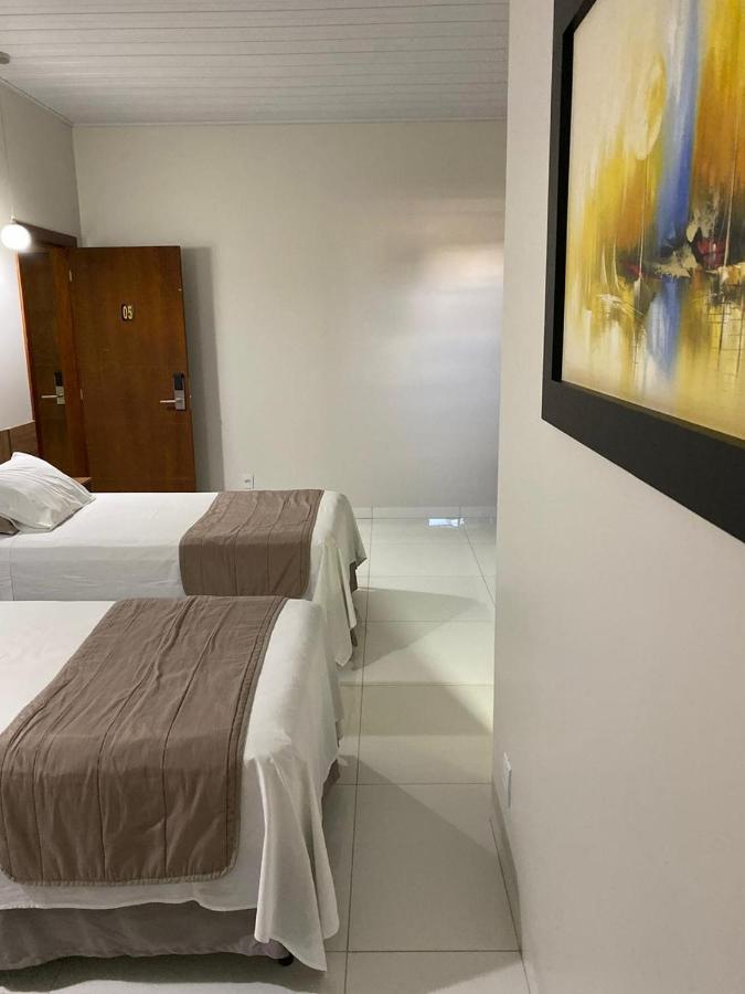 Rossi Hotel Comodoro Esterno foto